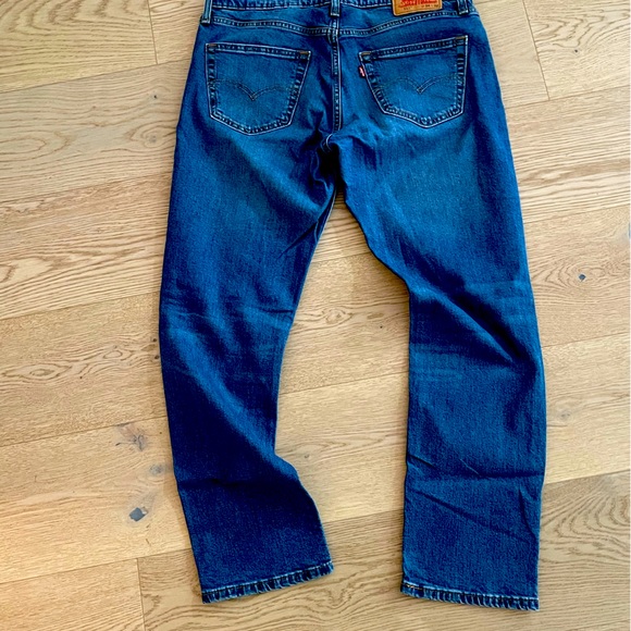 Levi’s Men’s 511 Slim size 34x32. Like new condition. No damages. - Picture 5 of 9